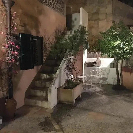 Casita Rosa
